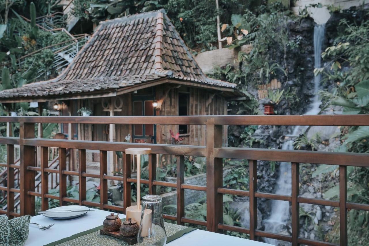 אובוד The Sebali Resort מראה חיצוני תמונה A traditional onsen